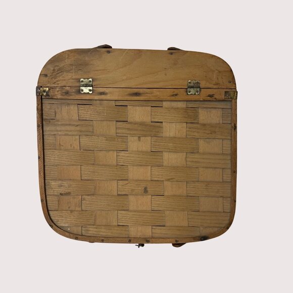 Vintage Woven Pie Carrier Basket West Rindge USA Rustic Country Cottage Baking - Picture 8 of 16